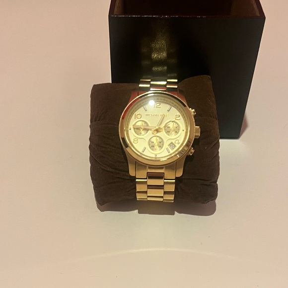Michael Kors Japan Movement Watch - Picture 1 of 5